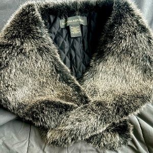 BANANA REPUBLIC Faux Fur Scarf